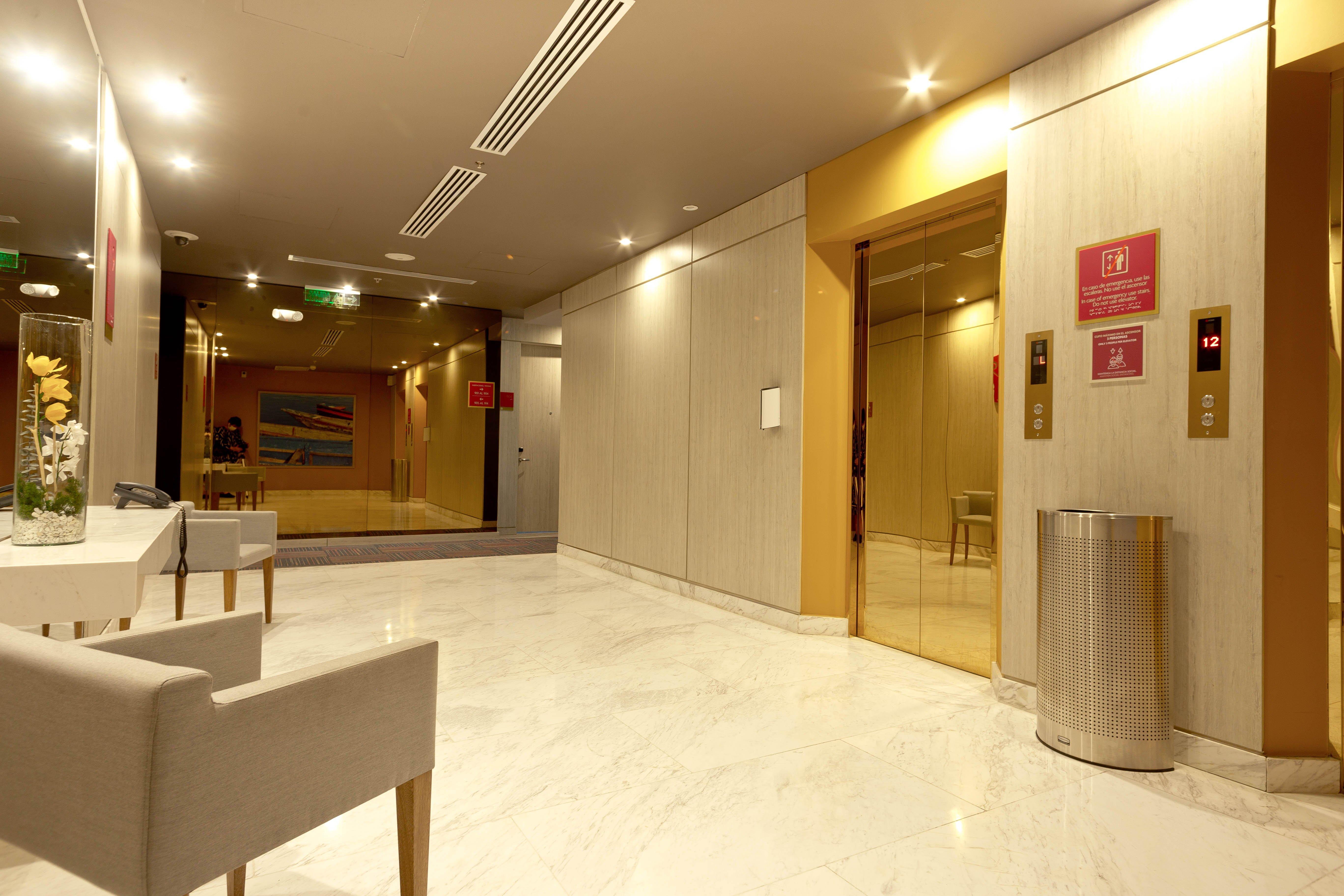 Crowne Plaza Barranquilla By Ihg Hotel Exterior foto